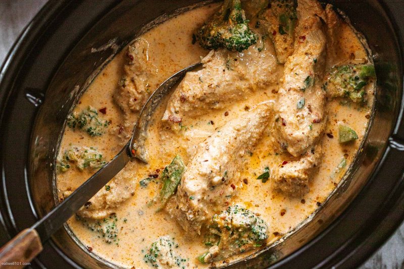 Slow Cooker Chicken Alfredo with Broccoli