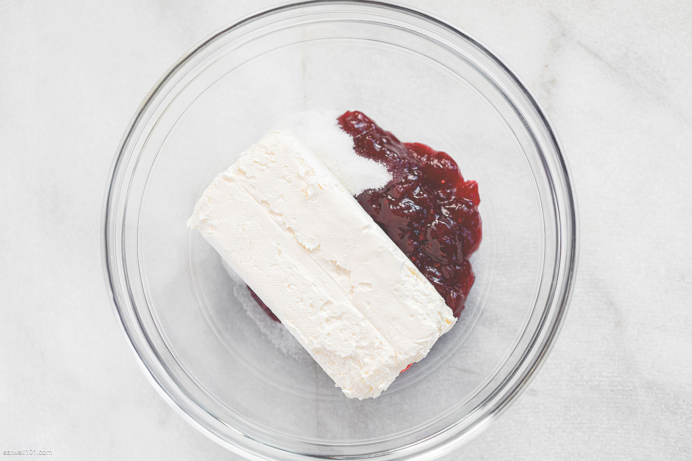 how to make No-Bake Strawberry Cheesecakes