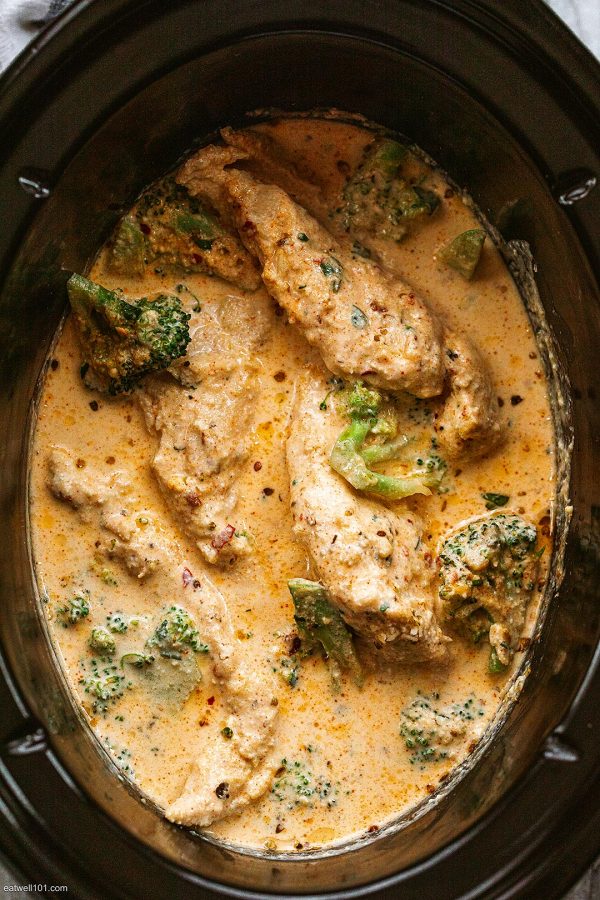 Slow Cooker Chicken Alfredo with Broccoli