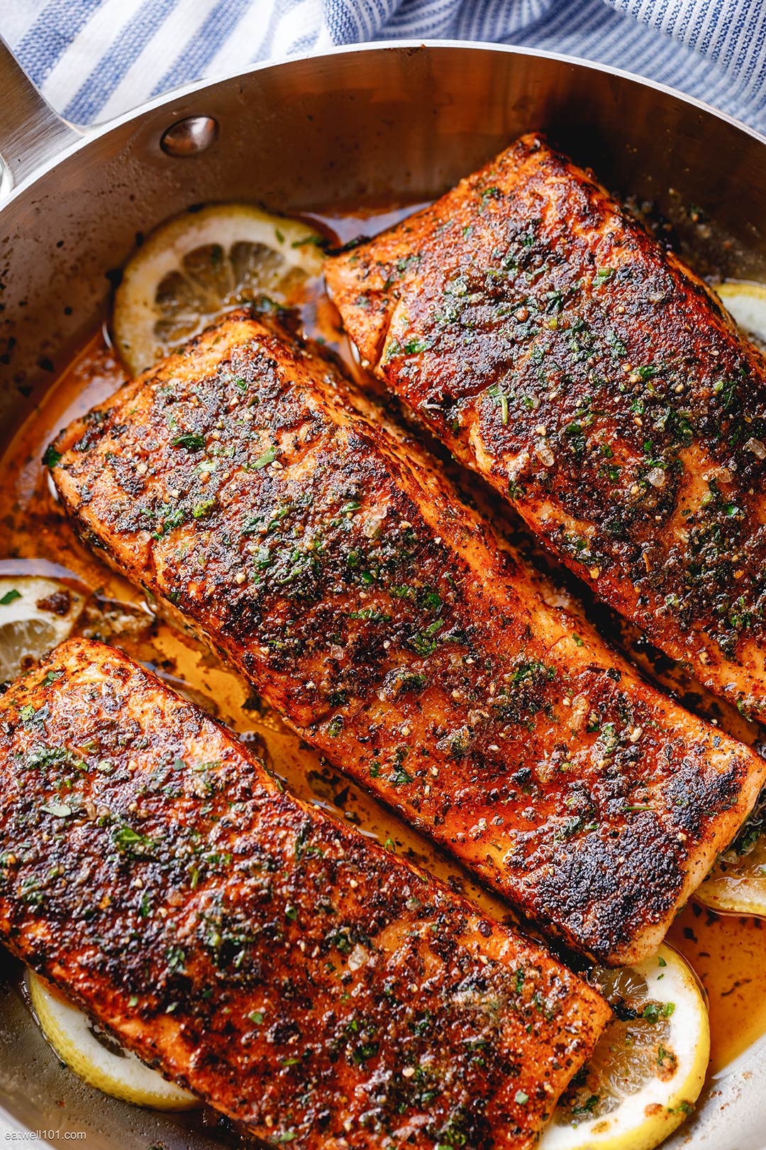 Blackened Salmon with Lemon Butter Sauce 3