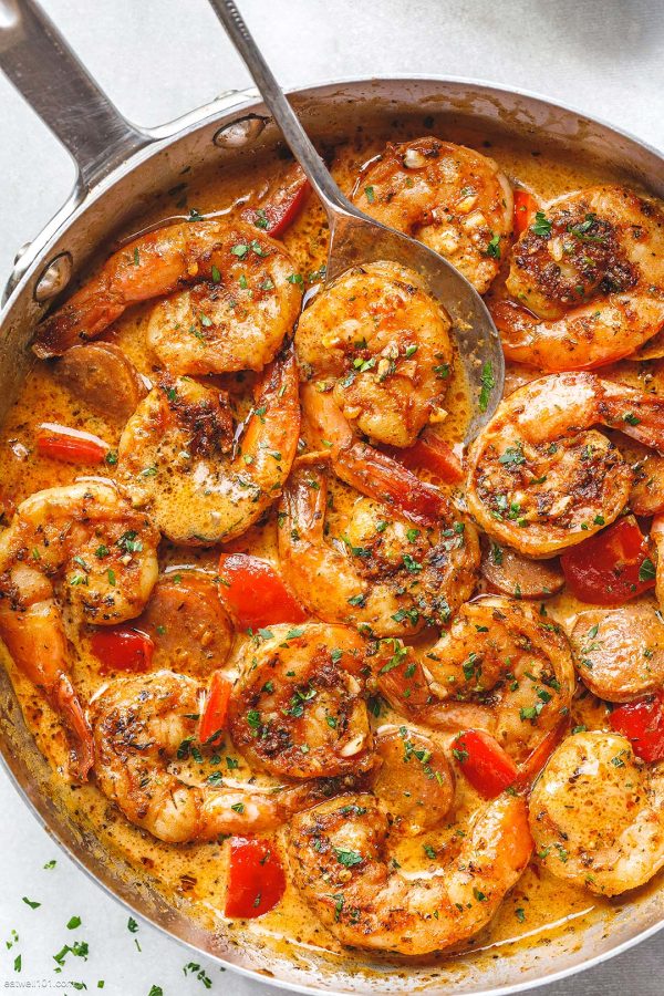 Creamy Cajun Shrimp with Sausage - #recipe by #eatwell101 - https://www.eatwell101.com/cajun-shrimp-sausage-recipe