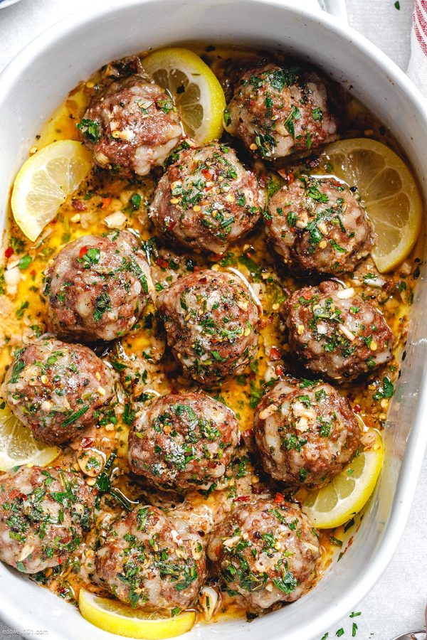 Baked Turkey Meatballs with Lemon Garlic Butter Sauce - #recipe by #eatwell101 - https://www.eatwell101.com/baked-turkey-meatballs-with-garlic-butter-herb-sauce