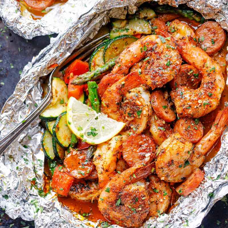 Cajun Sausage Shrimp Vegetable Foil Packs Recipe – Shrimp and Sausage ...