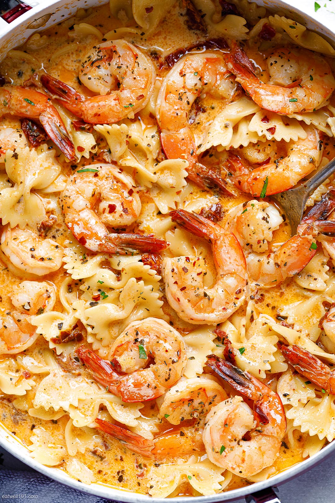 Creamy Shrimp Pasta Recipe – How to Cook Shrimp and Pasta — Eatwell101