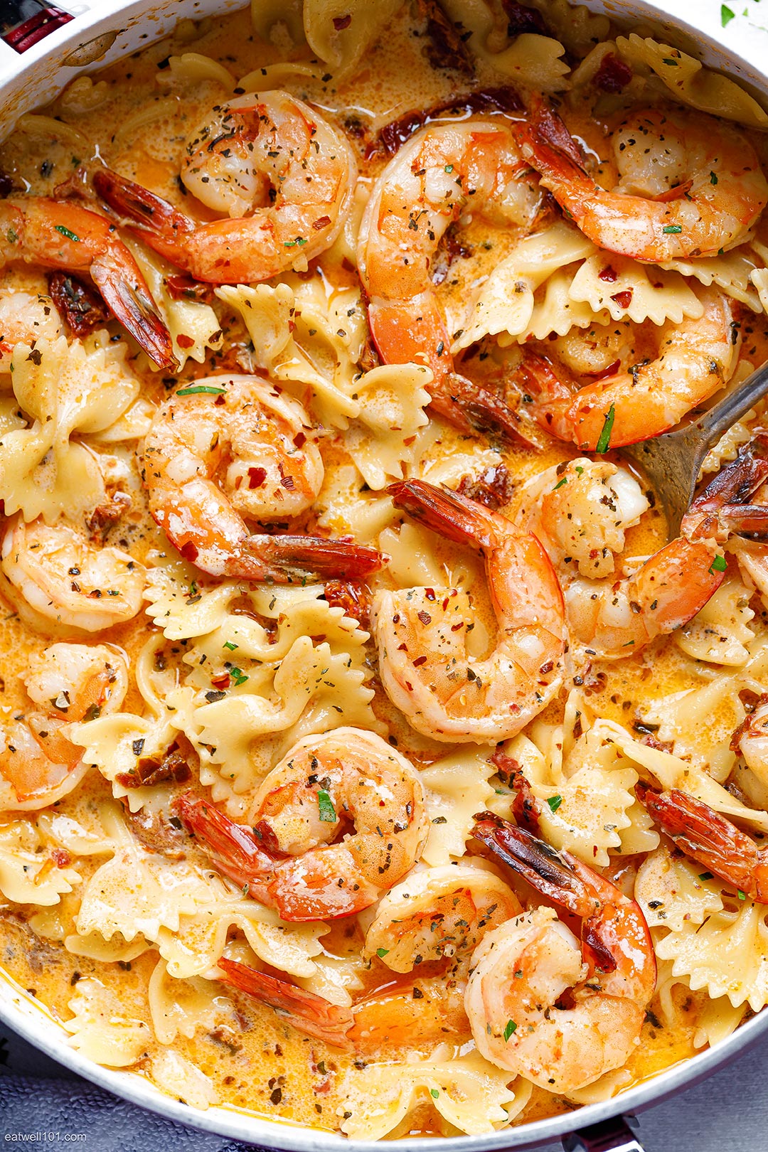 Creamy Shrimp Pasta Recipe – How to Cook Shrimp and Pasta — Eatwell101