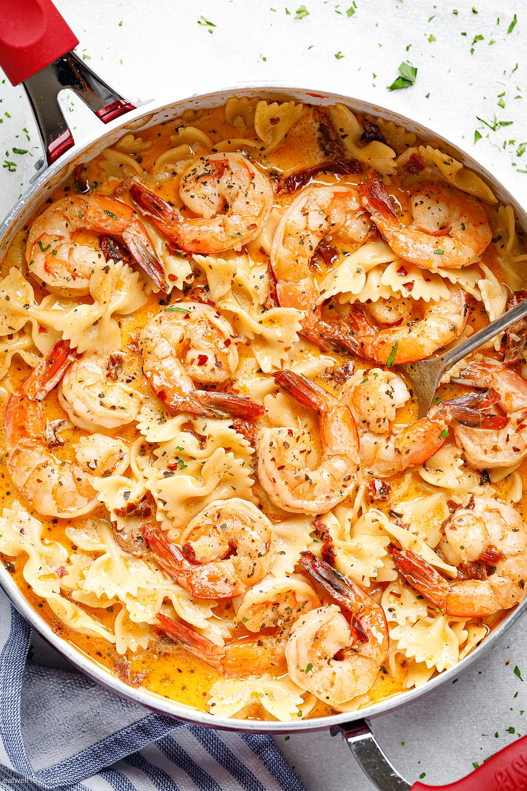 Creamy Shrimp Pasta Recipe How to Cook Shrimp and Pasta Eatwell101