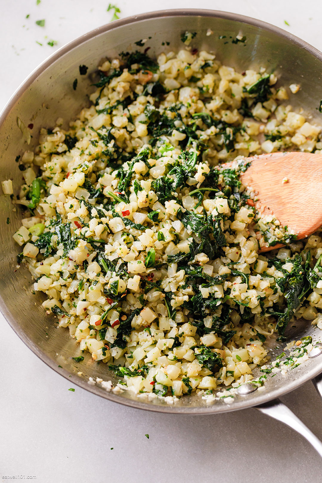 Garlic Butter Cauliflower Rice with Kale 2