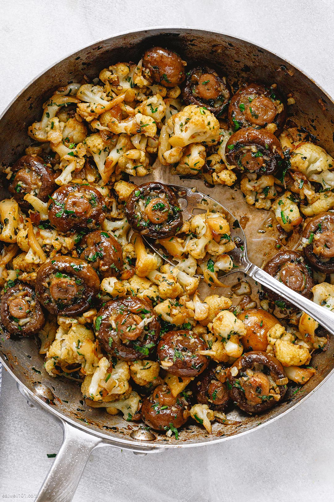 Garlic Butter Mushrooms Cauliflower Skillet 2