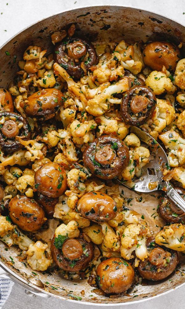 Garlic Mushrooms Cauliflower Skillet