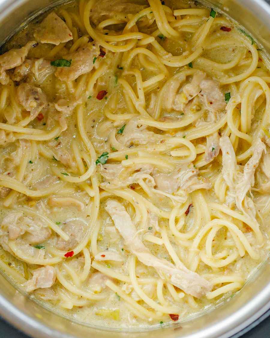 Instant Pot Creamy Chicken Noodles - #recipe by #eatwell101 - https://www.eatwell101.com/instant-pot-creamy-chicken-noodles-recipe