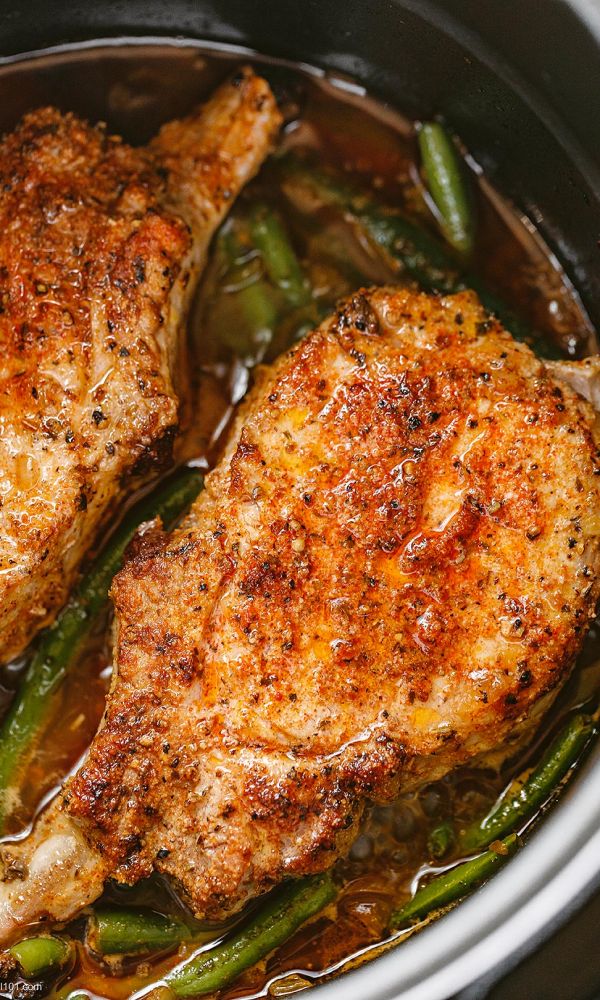Instant Pot Pork Chops with Green Beans