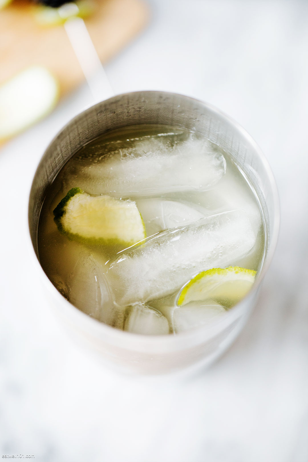 how to make a cosmopolitain cocktail recipe