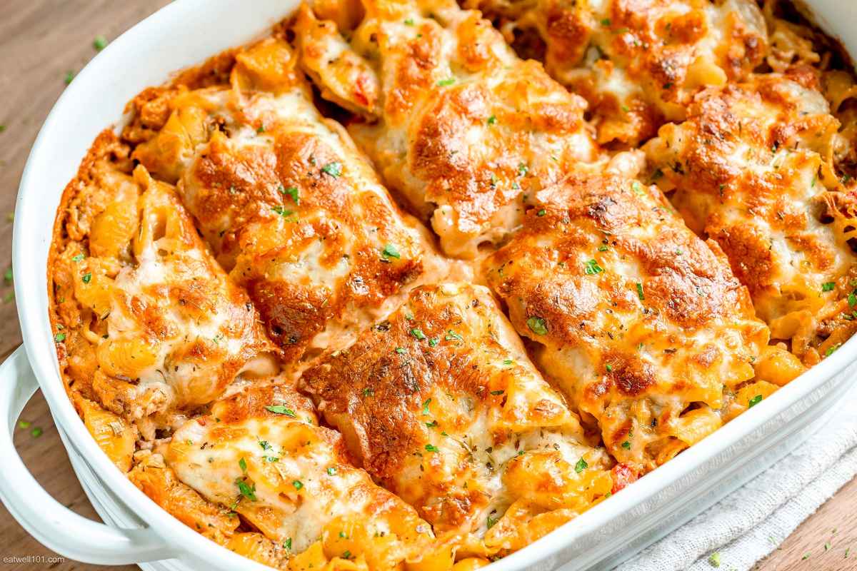 Cheesy Baked Pasta with Creamy Meat Sauce