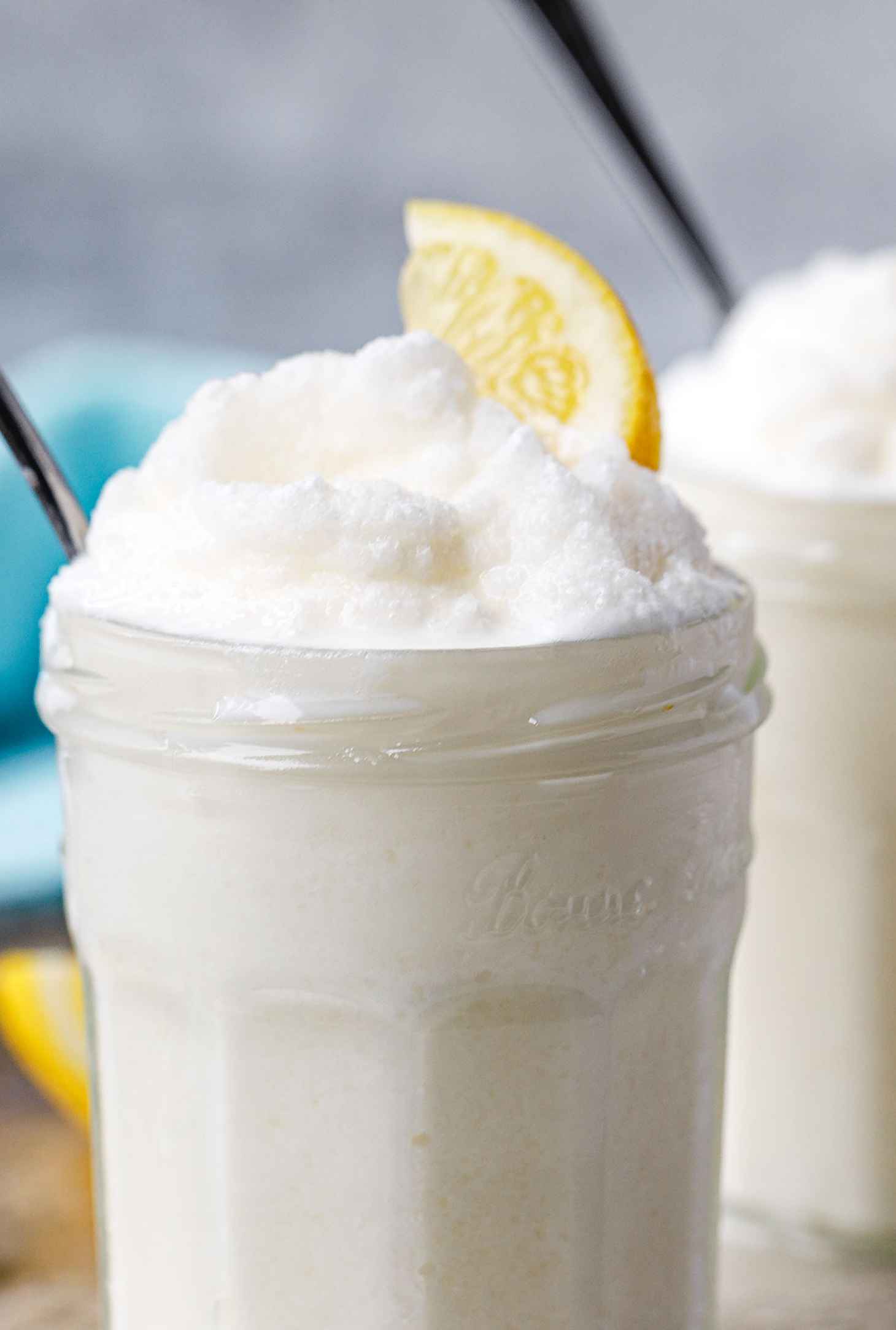 16 Healthy Summer Dessert Ideas 3 Frozen Coconut Lemonade - #recipe by #eatwell101 - https://www.eatwell101.com/frozen-coconut-lemonade-recipe