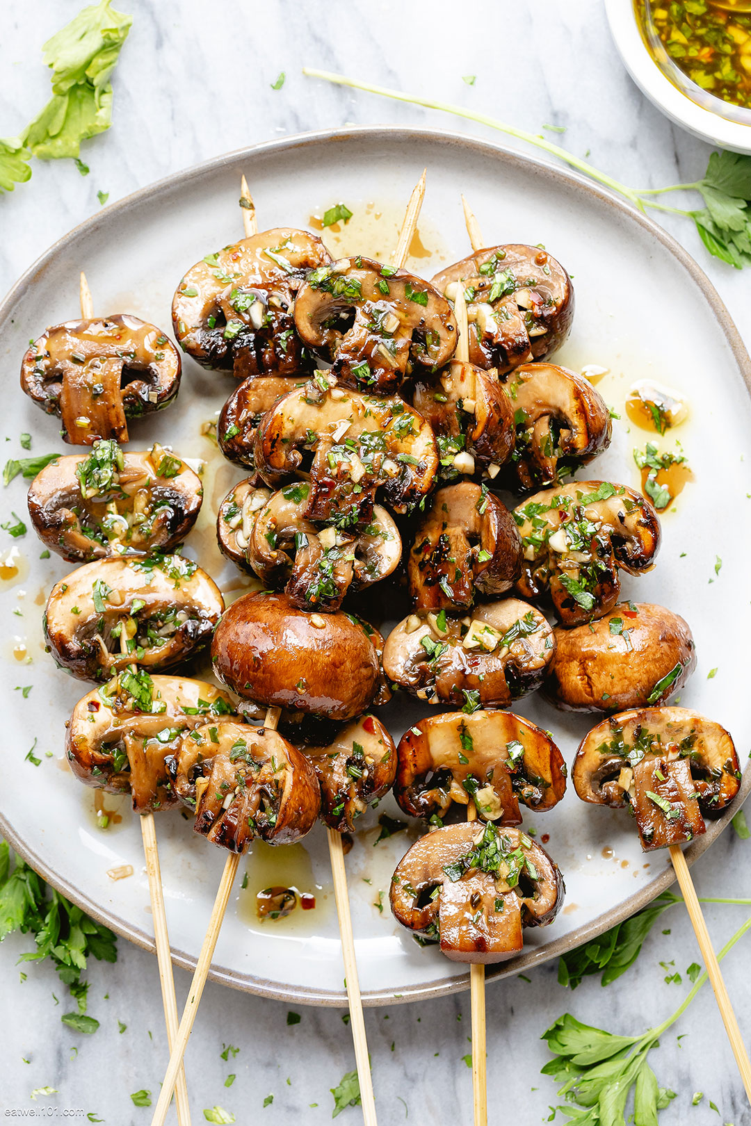 Grilled Mushroom Skewers Recipe – How to Grill Mushrooms — Eatwell101