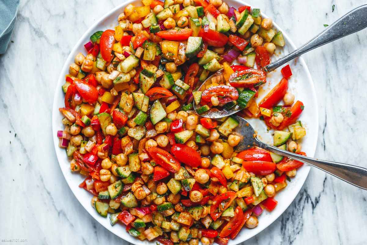 Mediterranean Chickpea Salad