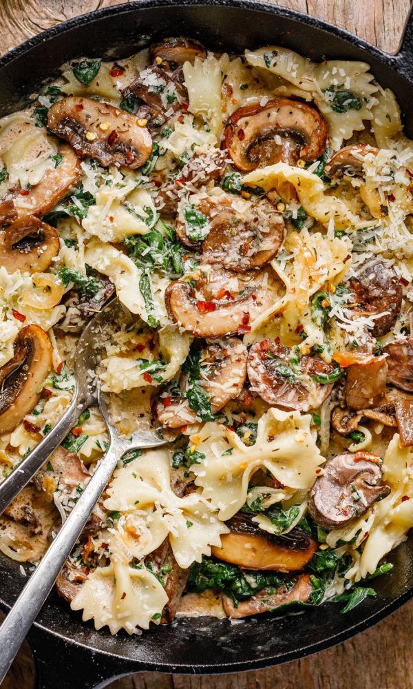 One-Pot Garlic Parmesan Pasta