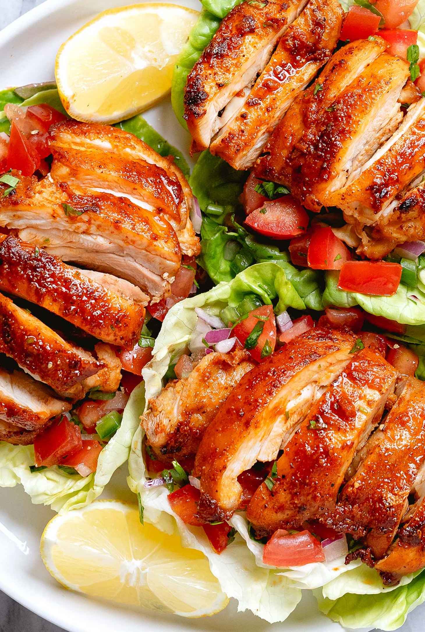 Salsa Chicken Lettuce Wraps - #recipe by #eatwell101 - https://www.eatwell101.com/salsa-chicken-lettuce-wraps-recipe