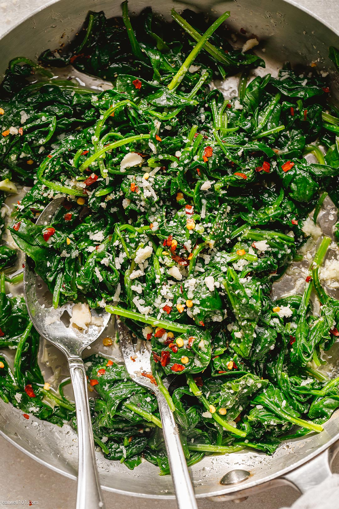 5-Minute Sauteed Lemon Garlic Spinach
