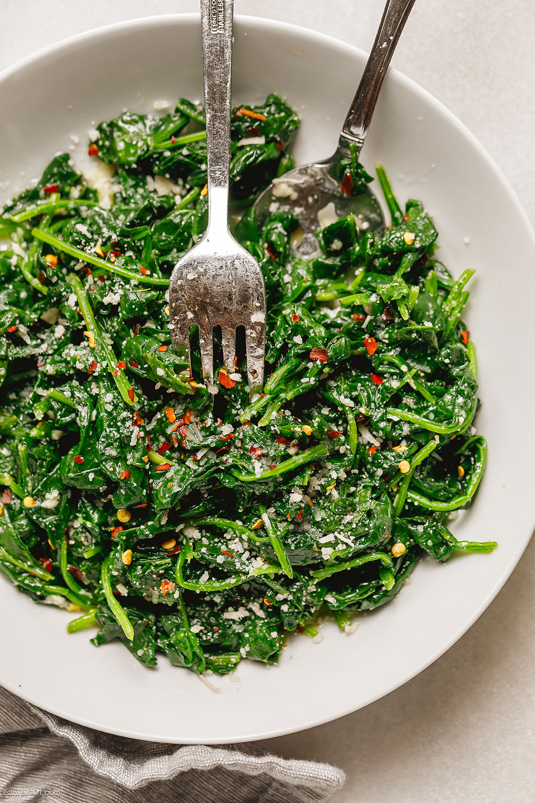5 Minute Sauteed Spinach With Garlic And Lemon Healthy Sauteed 5-minute-sauteed-spinach-with-garlic-and-lemon-healthy-sauteed