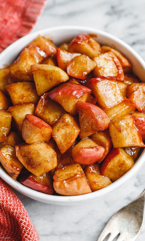 Baked Apples Cinnamon