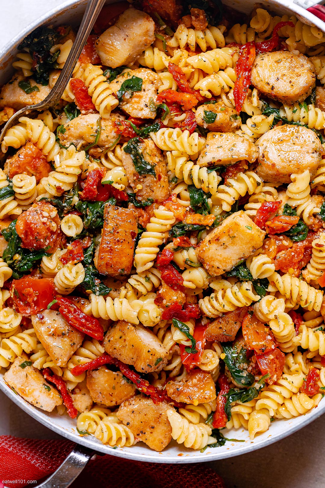 Tomato Spinach Chicken Pasta Recipe – Best Chicken Pasta Recipe