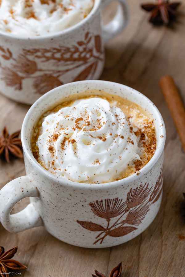 Creamy Pumpkin Spice Latte {Dairy-Free} - #recipe by #eatwell101 - https://www.eatwell101.com/pumpkin-spice-latte-recipe