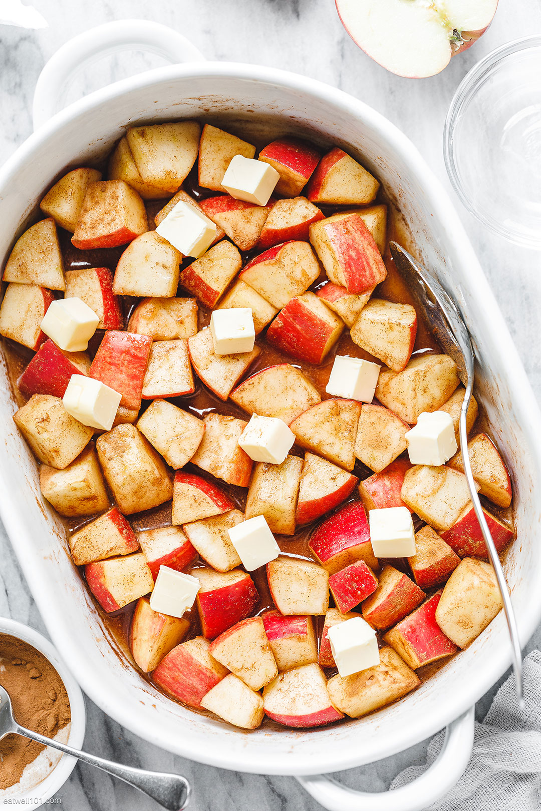 oven baked cinnamon apples