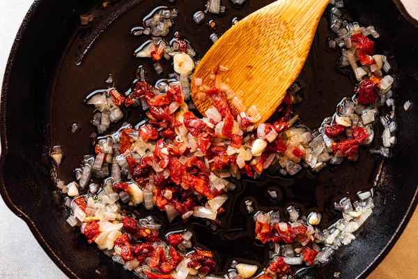 Creamy Broccoli and Cauliflower Stir-Fry with Sun-dried Tomatoes