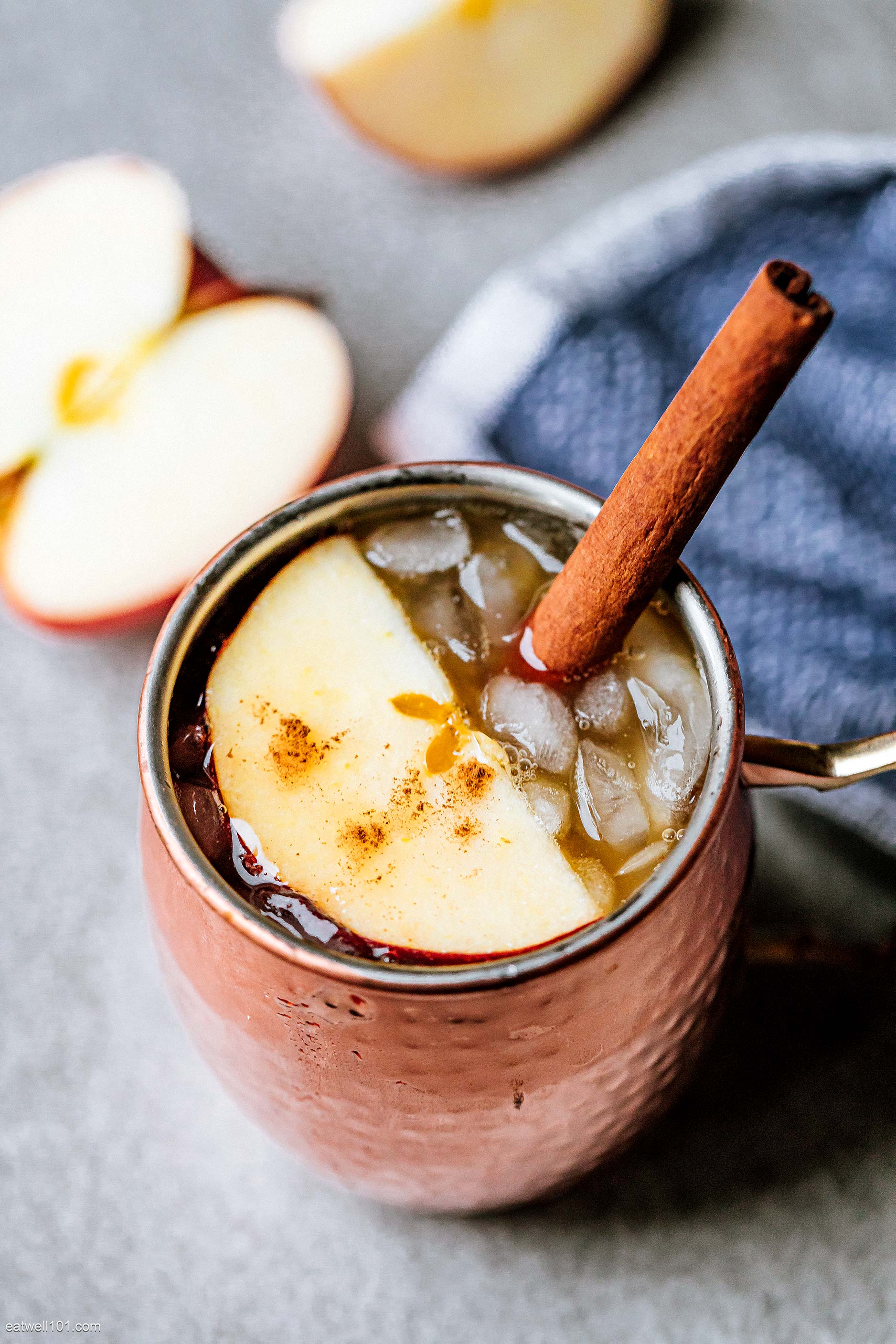 Apple Moscow Mule Cocktail Recipe 1