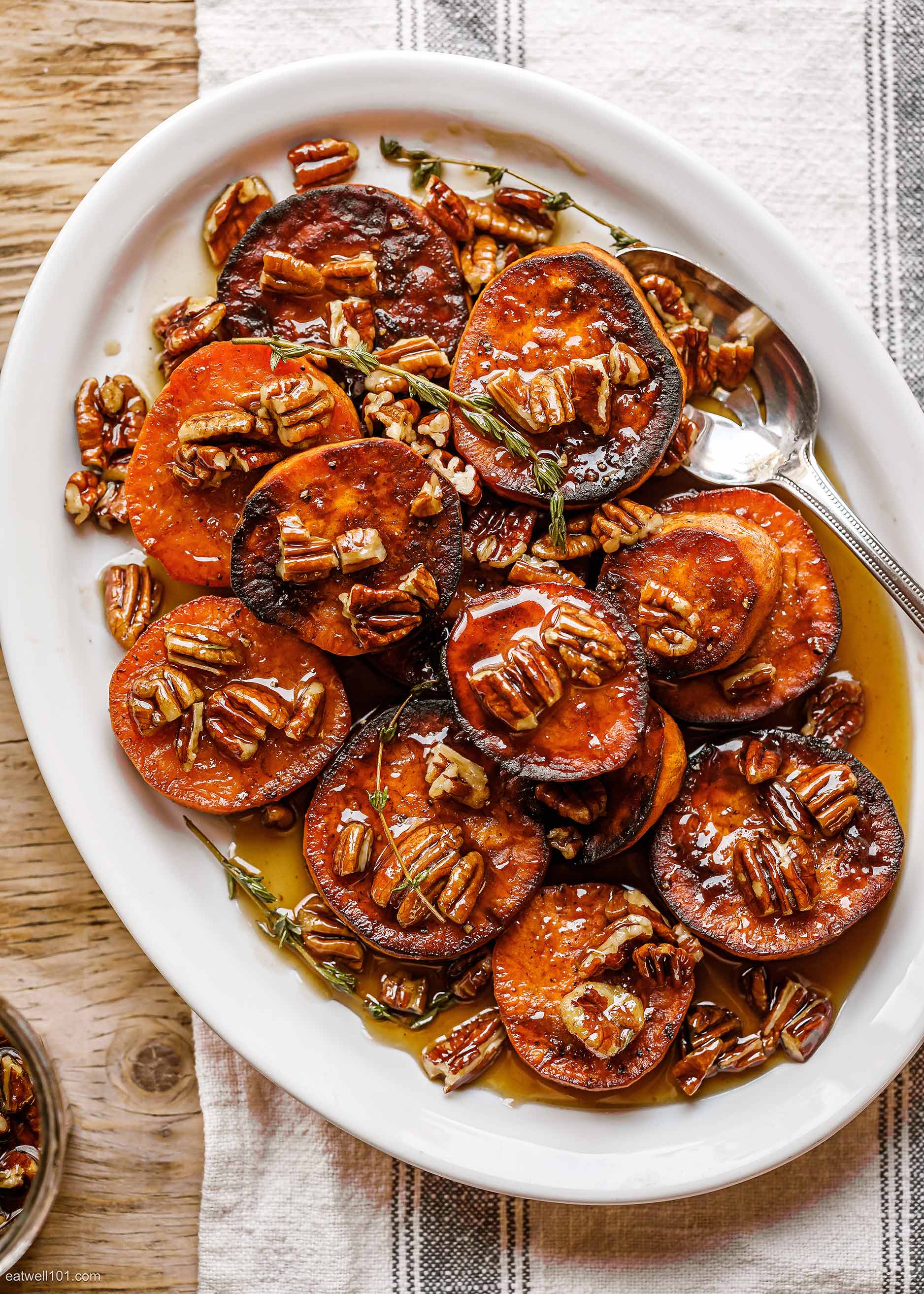 Roasted Sweet Potatoes Recipe with Maple Pecan Glaze How to Roast 