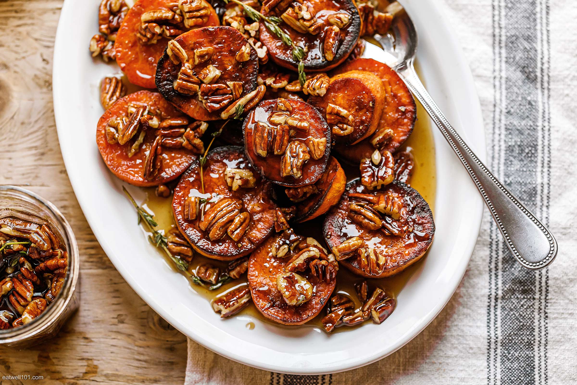 Roasted Sweet Potatoes with Maple Pecan Glaze