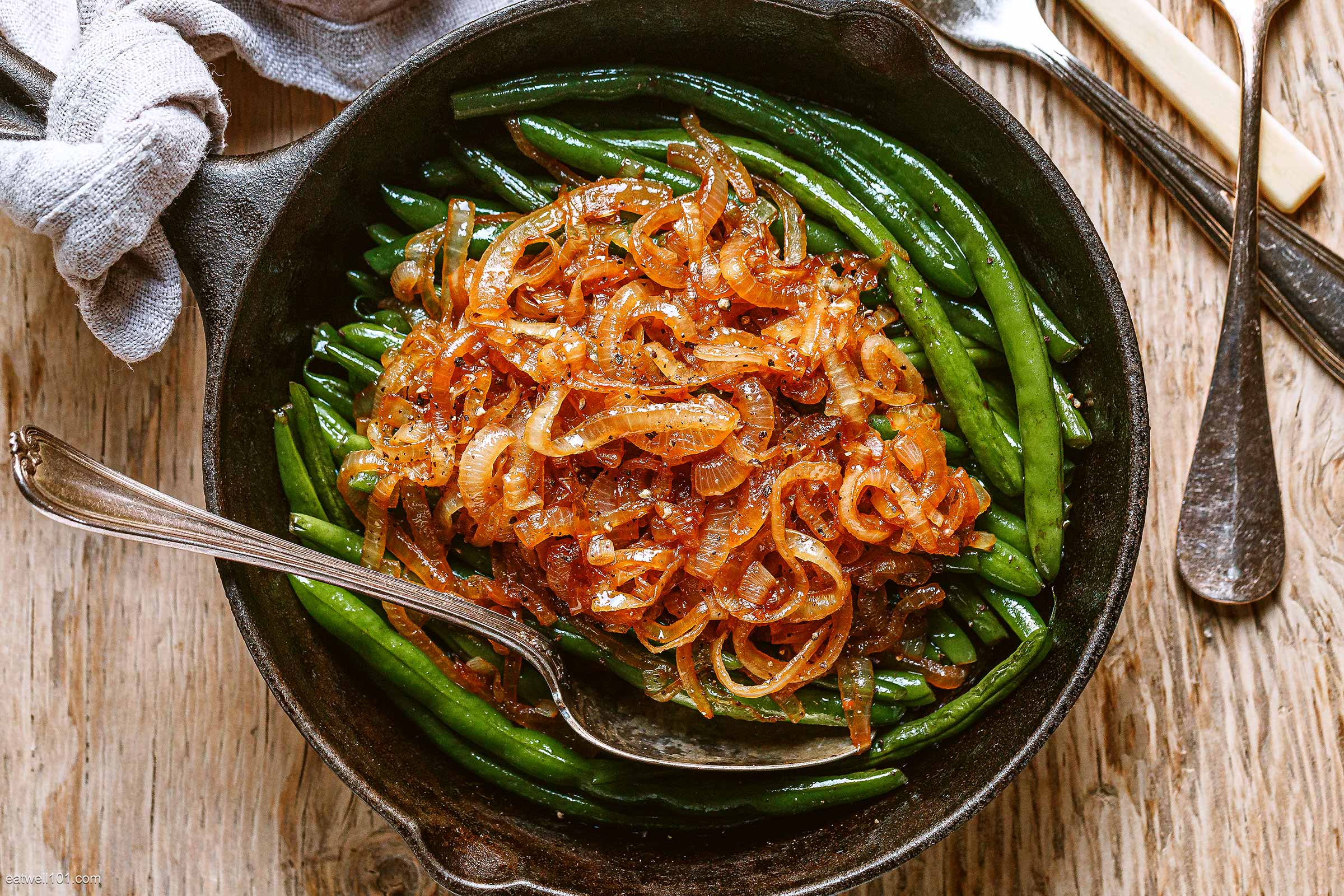 Sautéed Green Beans with French Onions