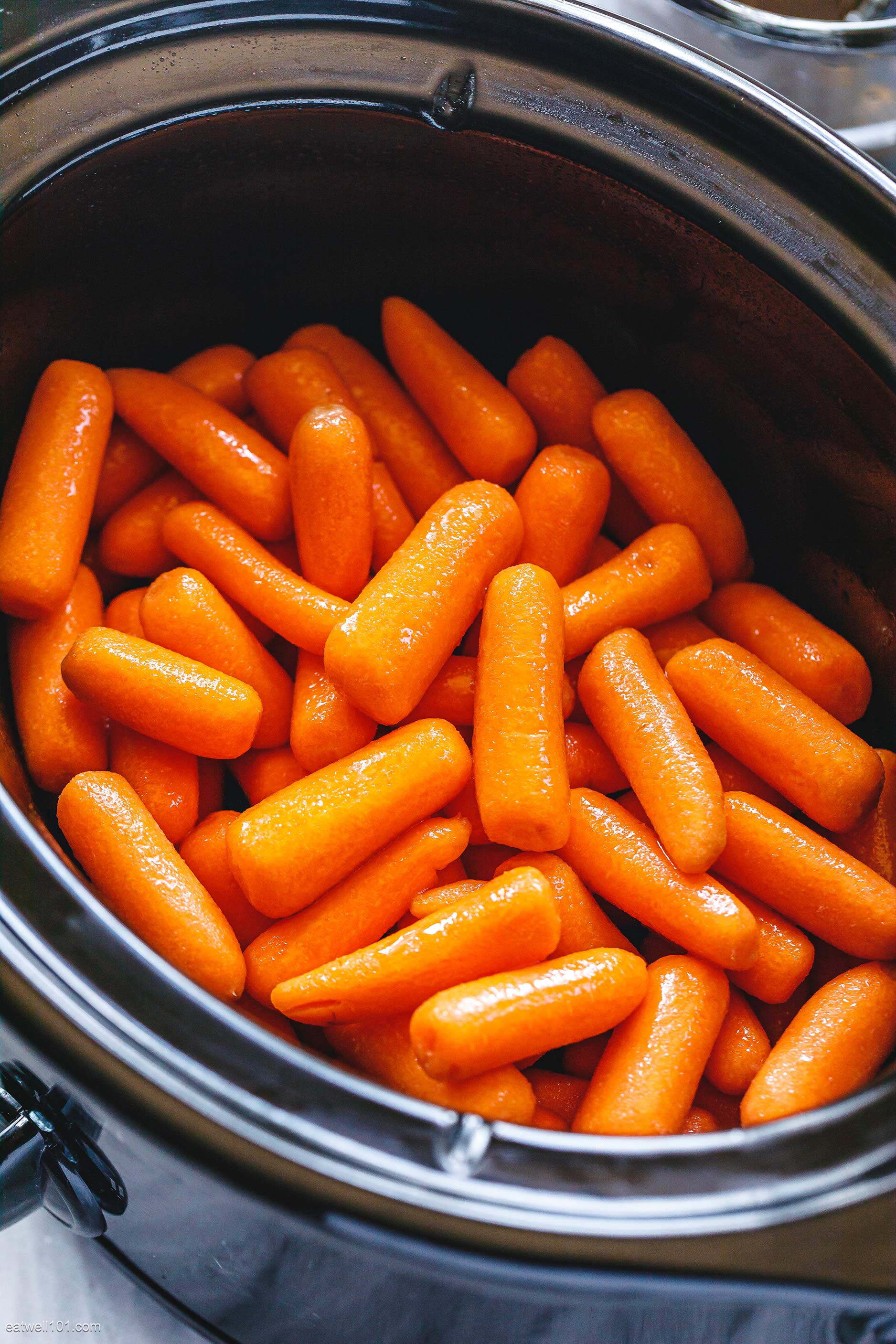 SlowCooker Carrots Recipe with Honey Balsamic Glaze Crockpot Carrots
