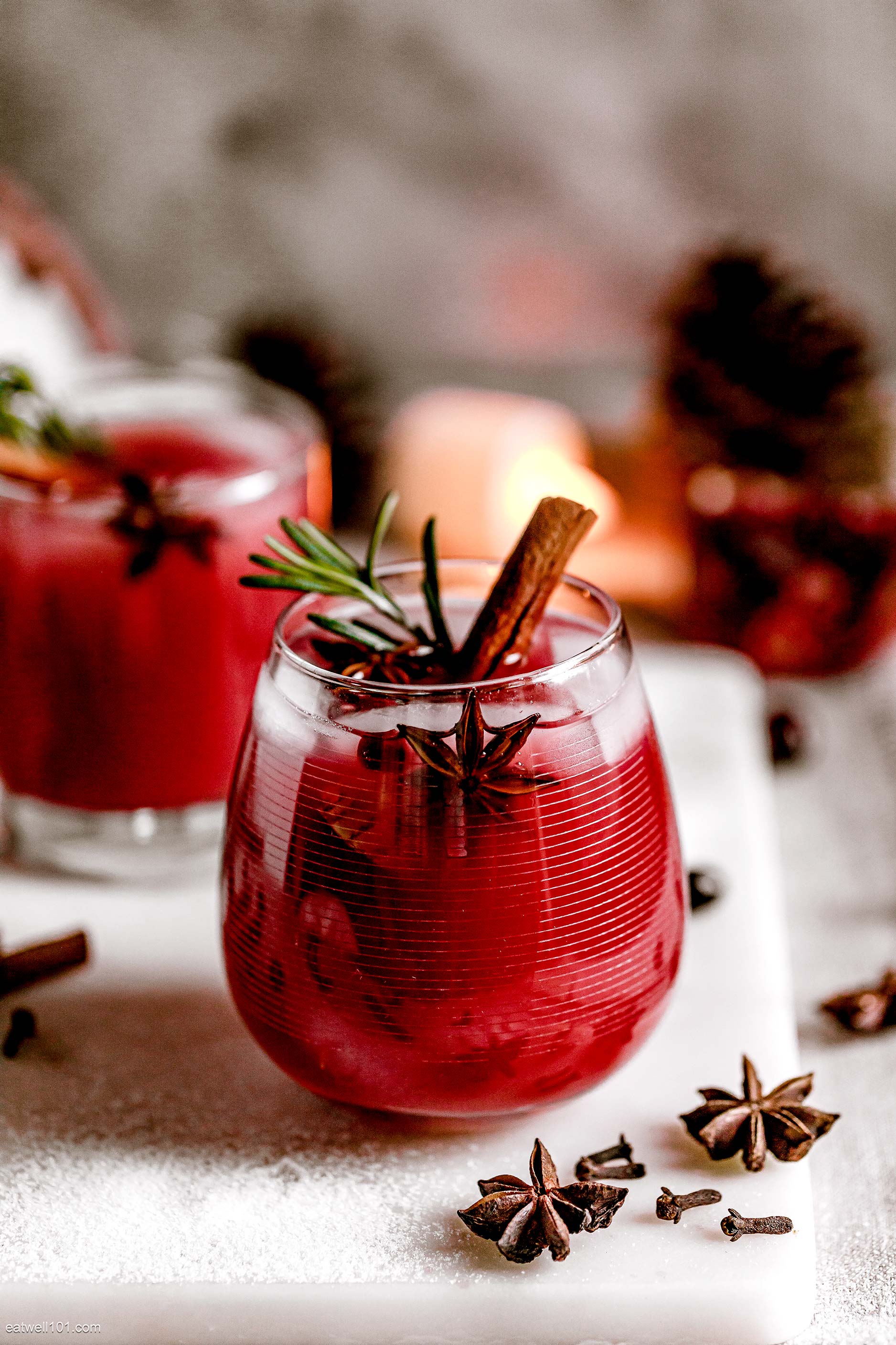 Christmas Cranberry Bourbon Cocktail Recipe Christmas Cocktail Recipe Eatwell101