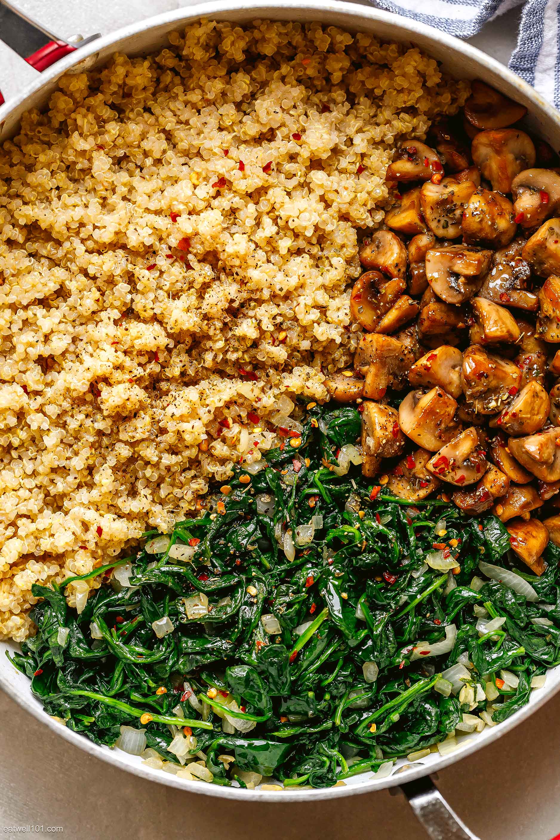 Spinach Mushroom Quinoa Recipe – Quinoa Skillet Recipe — Eatwell101