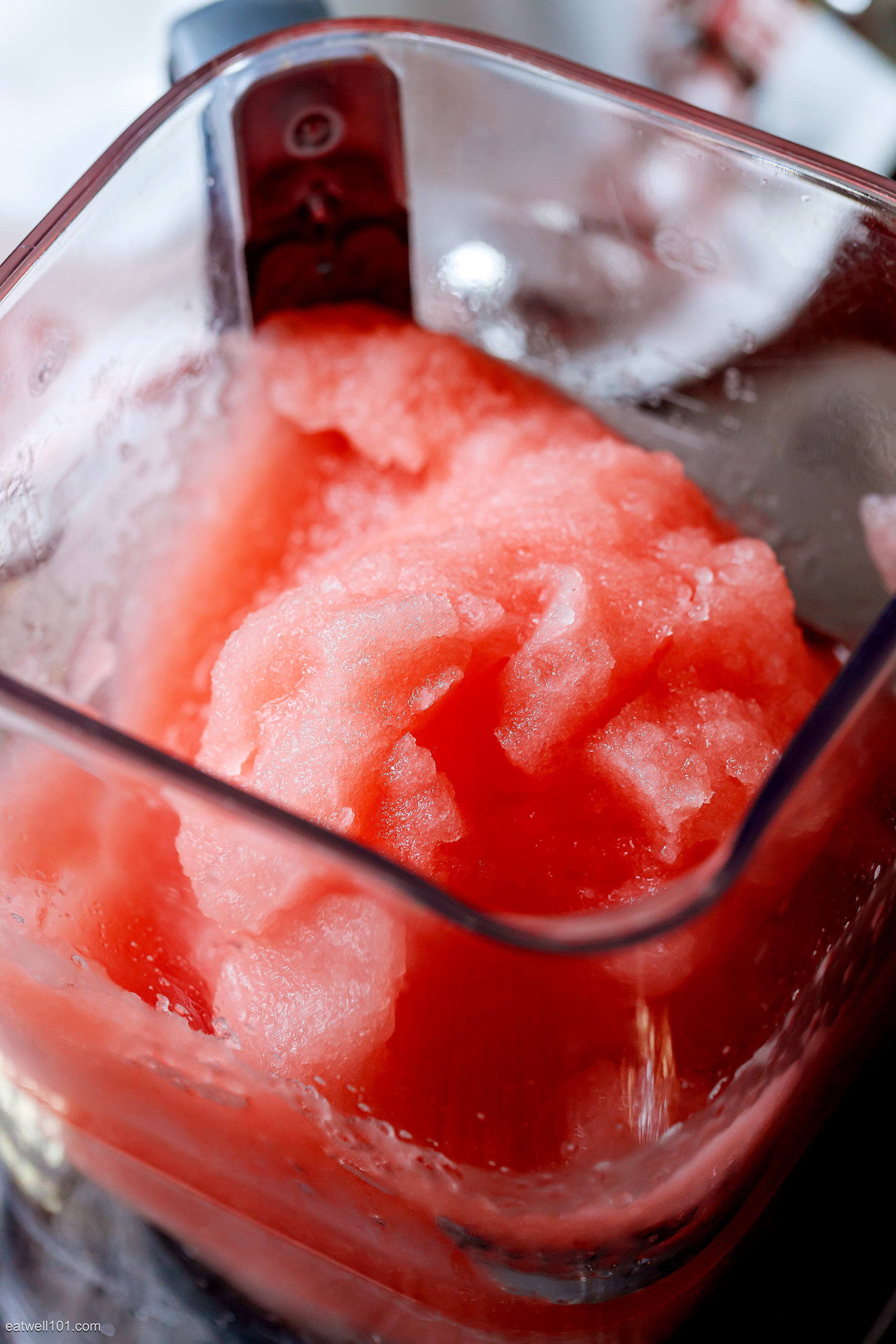 Strawberry Frosé slushie