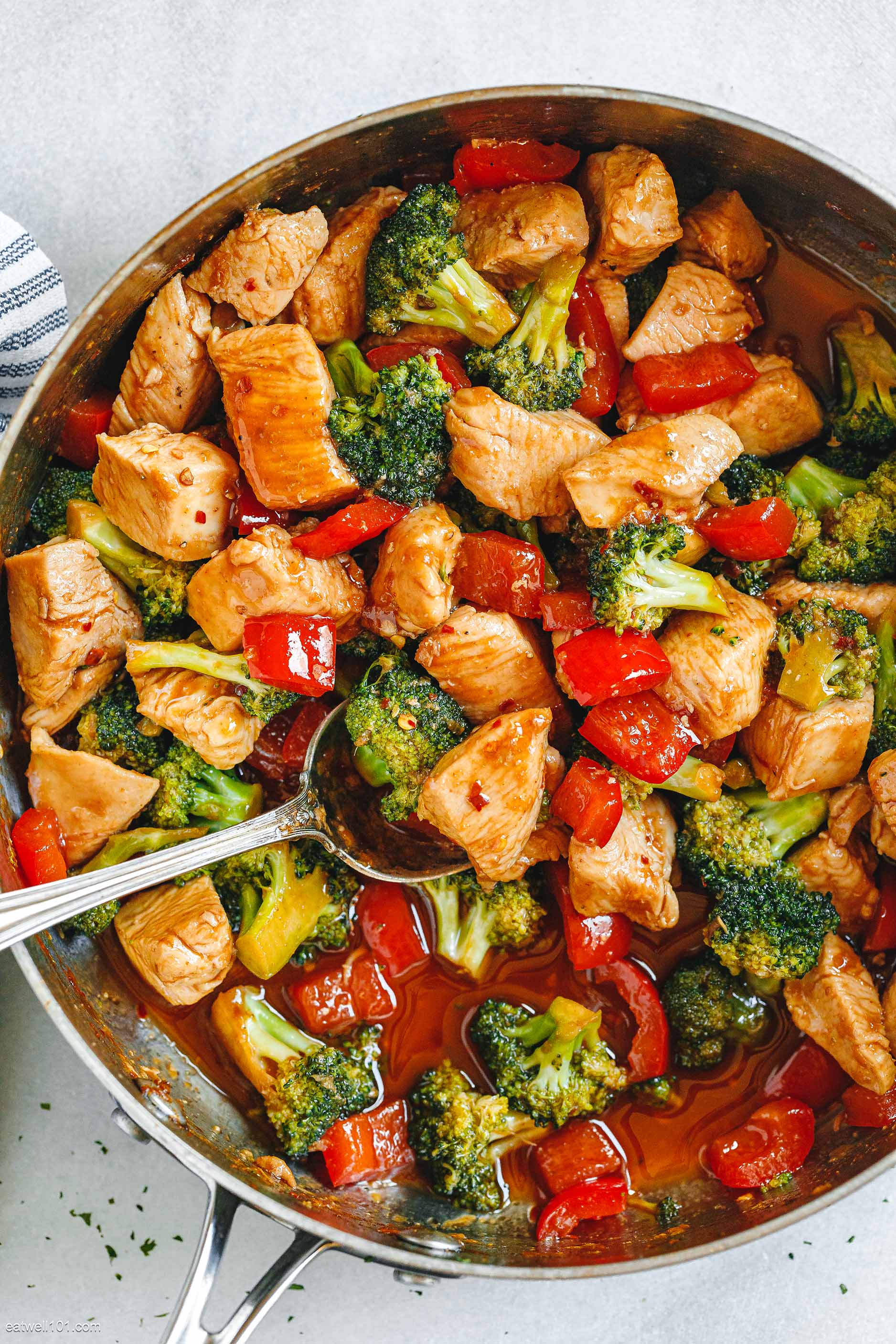 Chicken Stir-Fry Recipe with Broccoli and Bell Pepper – Easy Chicken ...