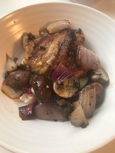 Lemon Garlic Baked Chicken Thighs