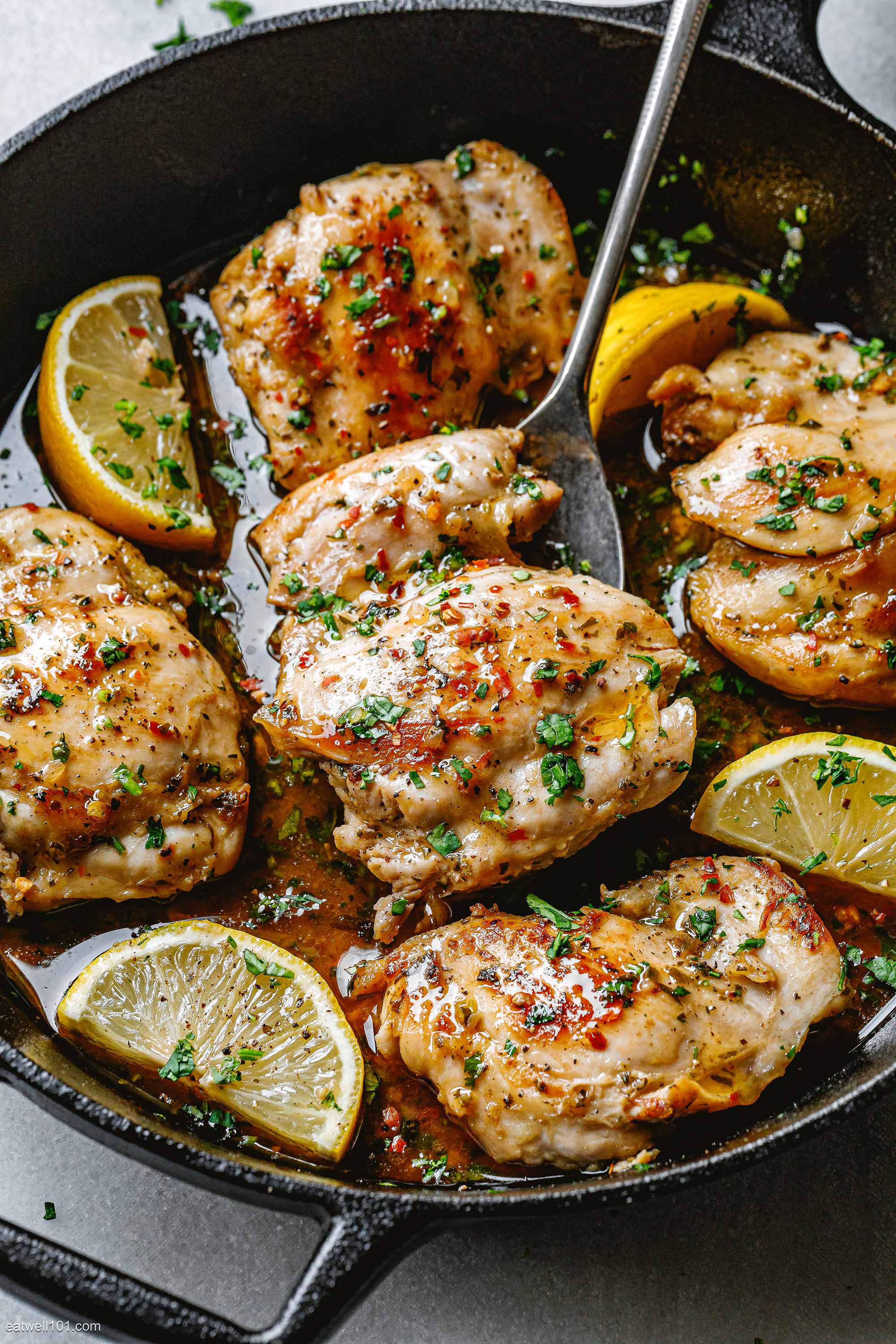 Lemon Garlic Baked Chicken Thighs Recipe – Baked Boneless Skinless ...