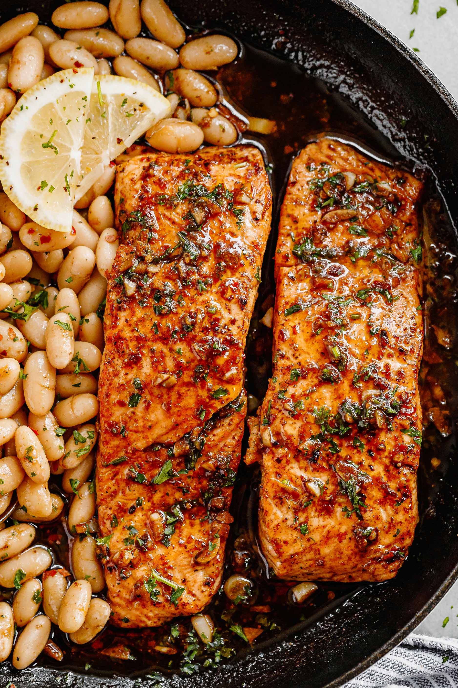 Garlic Butter Salmon and Lemon White Beans 2