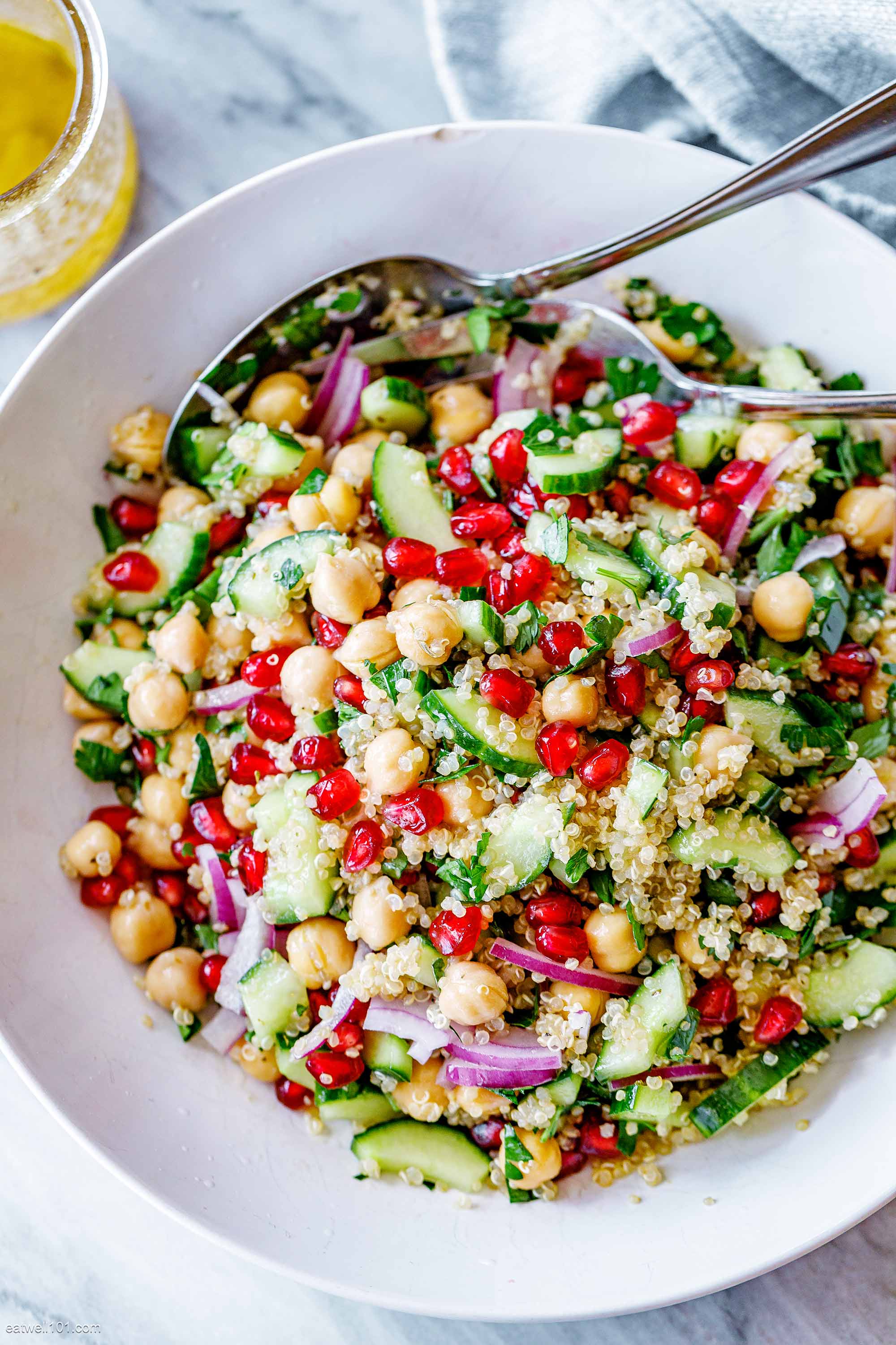 Healthy Chickpea Quinoa Salad Recipe – Quick Chickpea Quinoa Salad ...