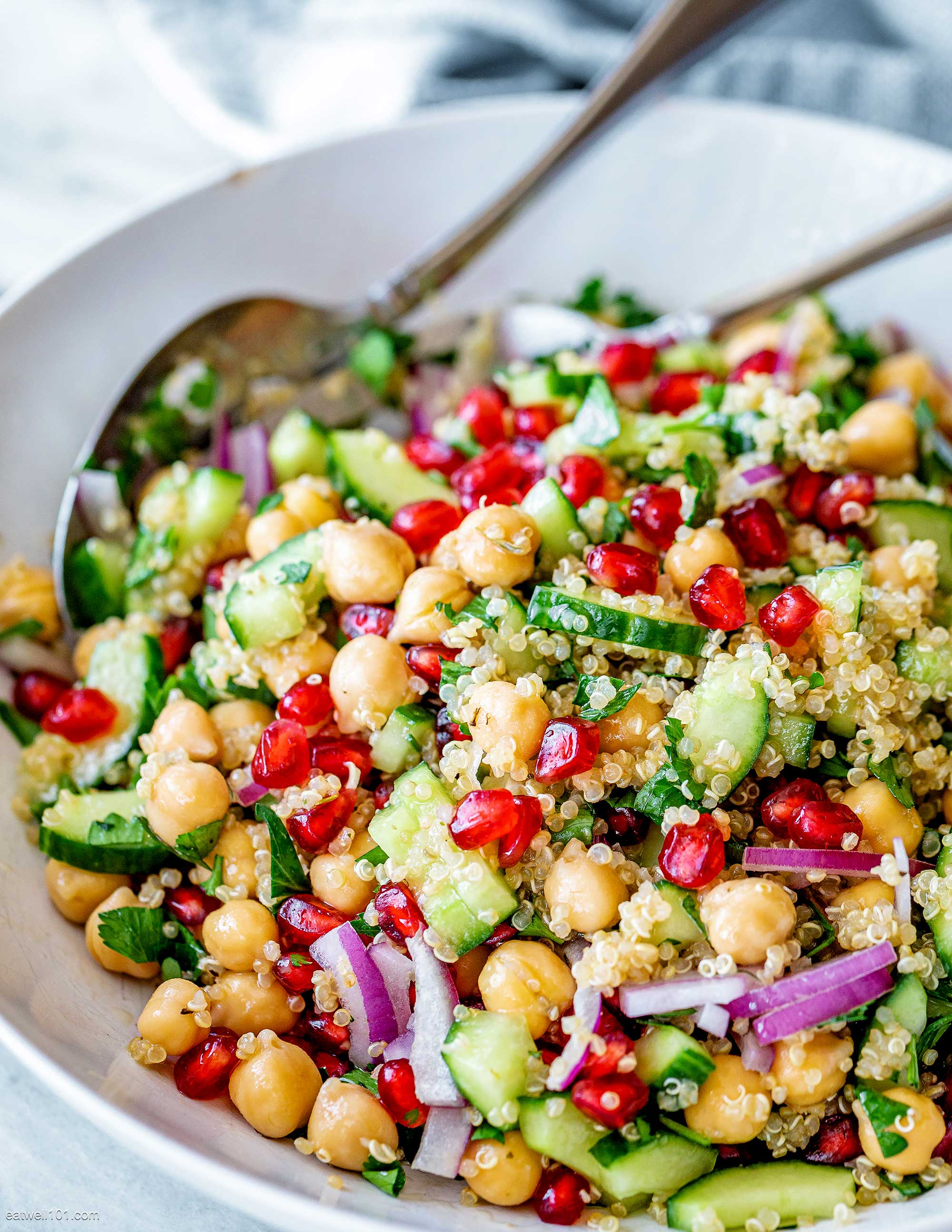 Healthy Chickpea Quinoa Salad Recipe – Quick Chickpea Quinoa Salad ...