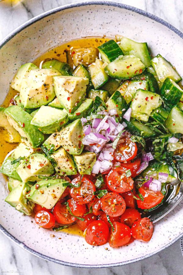 Healthy Cucumber Salad - #recipe by #eatwell101 - https://www.eatwell101.com/healthy-cucumber-salad-recipe