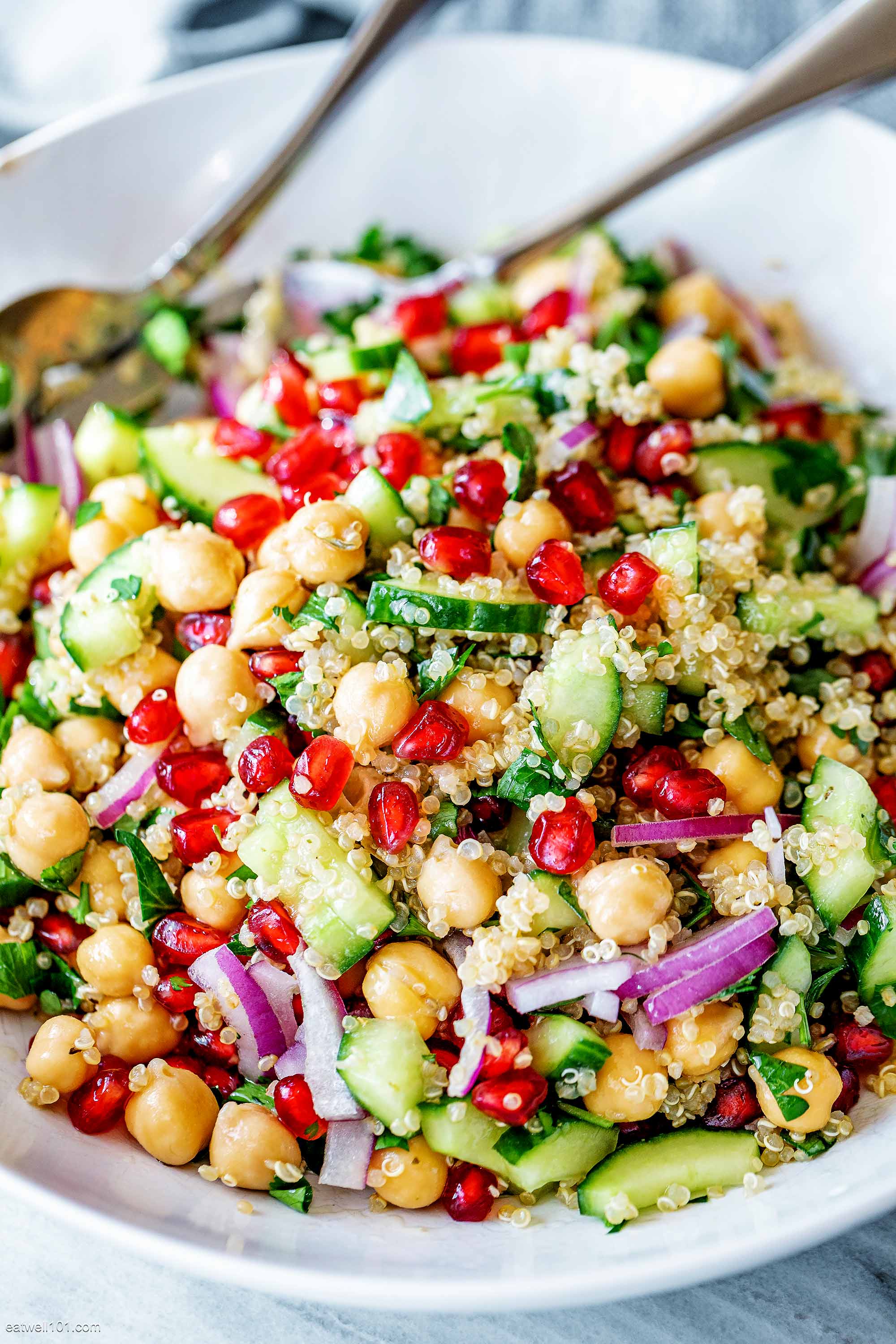 Healthy Chickpea Quinoa Salad Recipe – Quick Chickpea Quinoa Salad ...