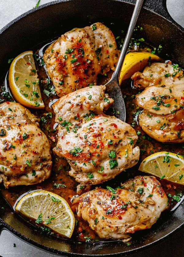 Lemon Garlic Baked Chicken Thighs