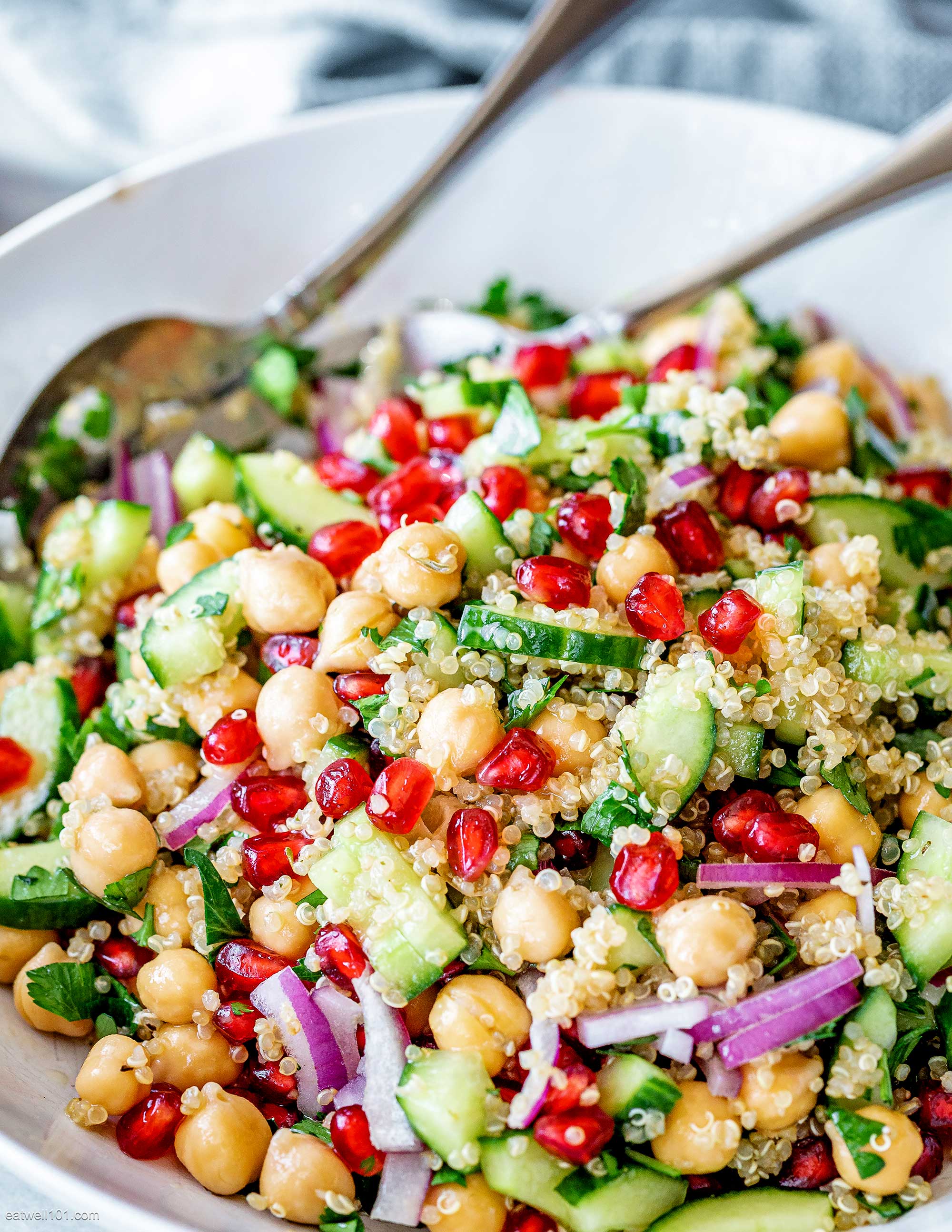 Chickpea Quinoa Salad ~ Healthy Quinoa Salad Recipes for Weight Loss