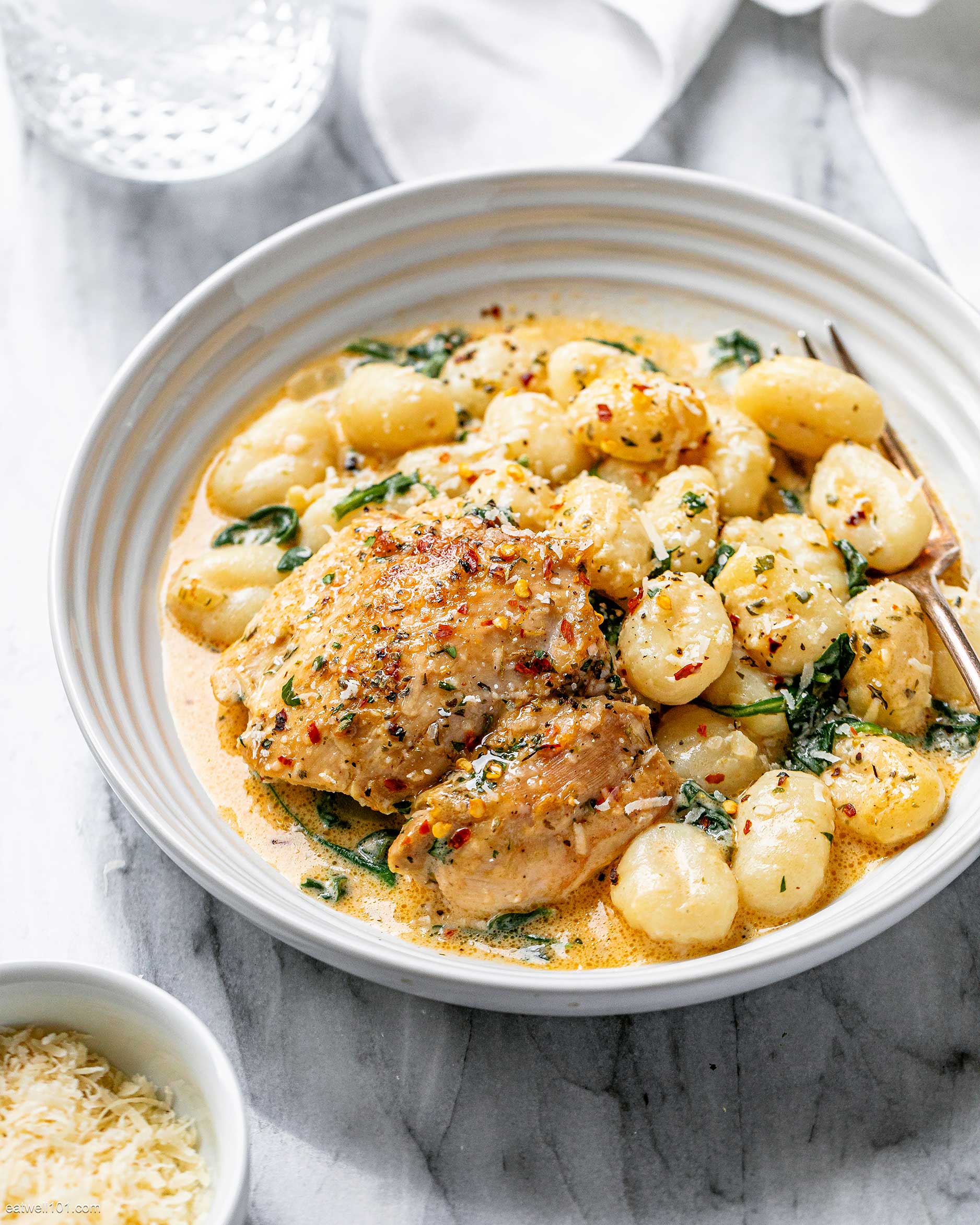 Creamy Garlic Spinach Chicken Thighs Recipe with Gnocchi – Chicken and ...