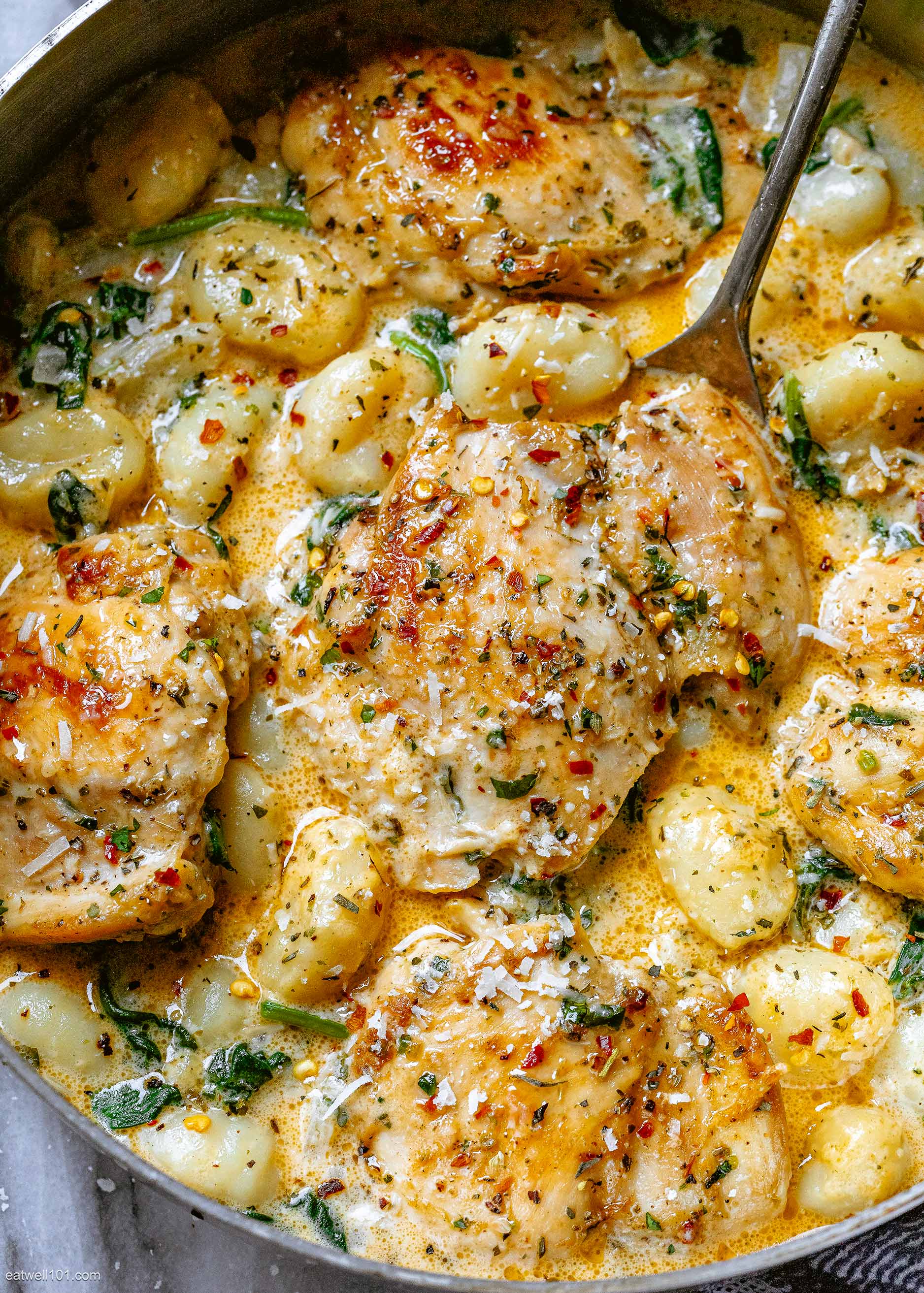 Creamy Garlic Spinach Chicken Gnocchi 1