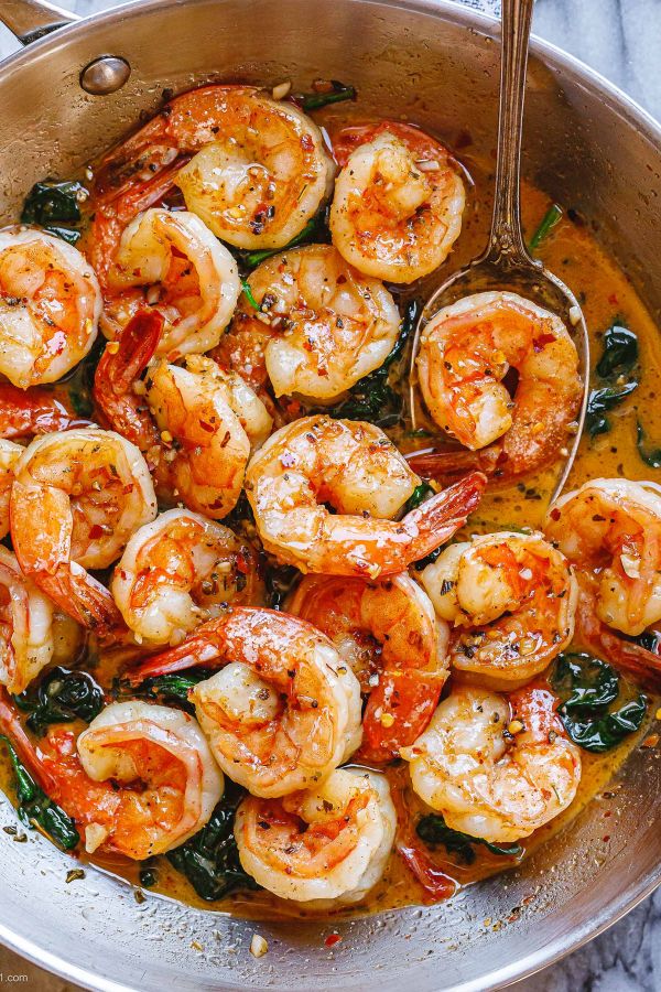 Garlic Butter Spinach Shrimp - #recipe by #eatwell101 - https://www.eatwell101.com/garlic-butter-spinach-shrimp-recipe